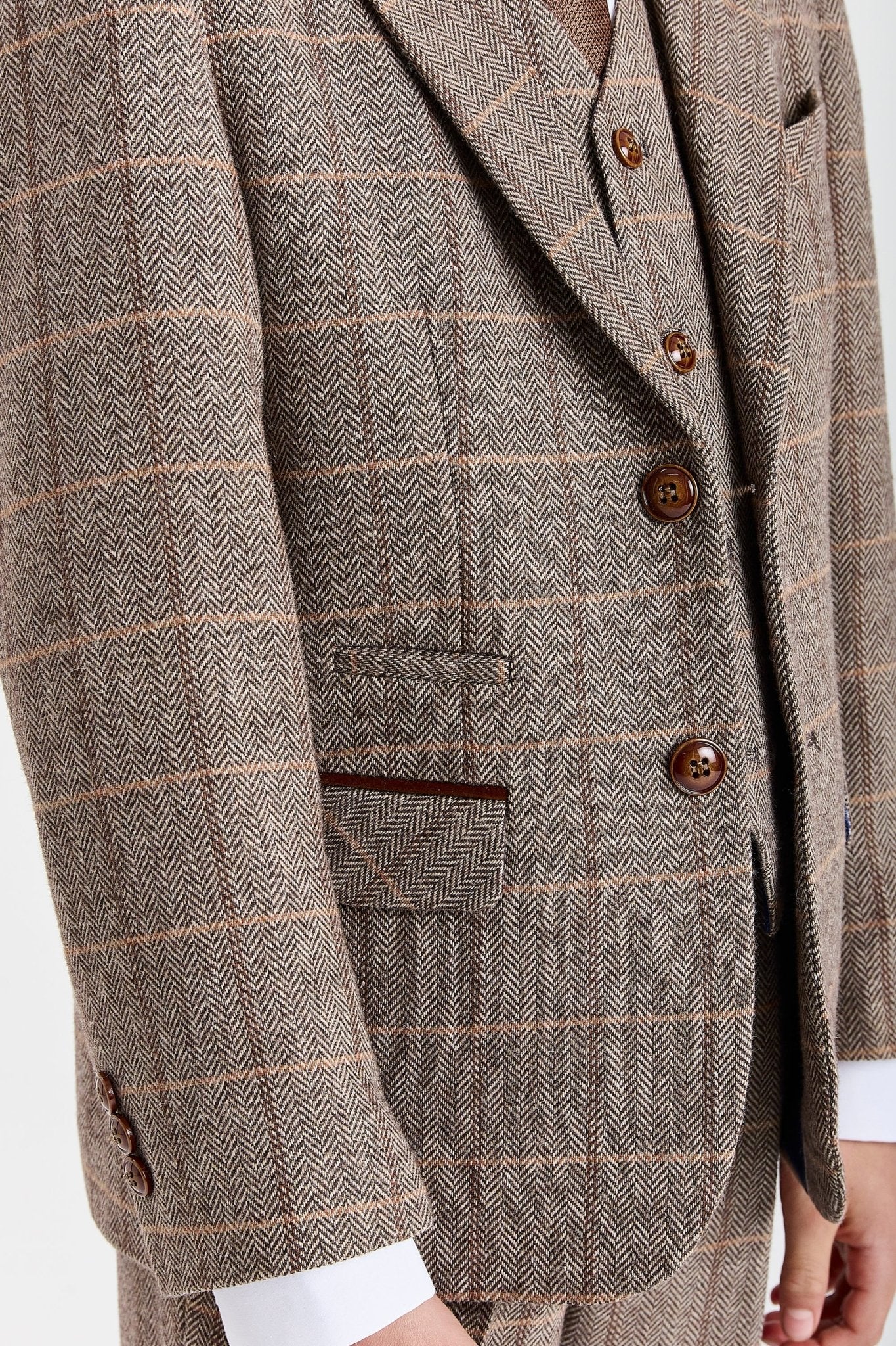 Device - Boy's Harris Brown Three Piece Suit - Image 3