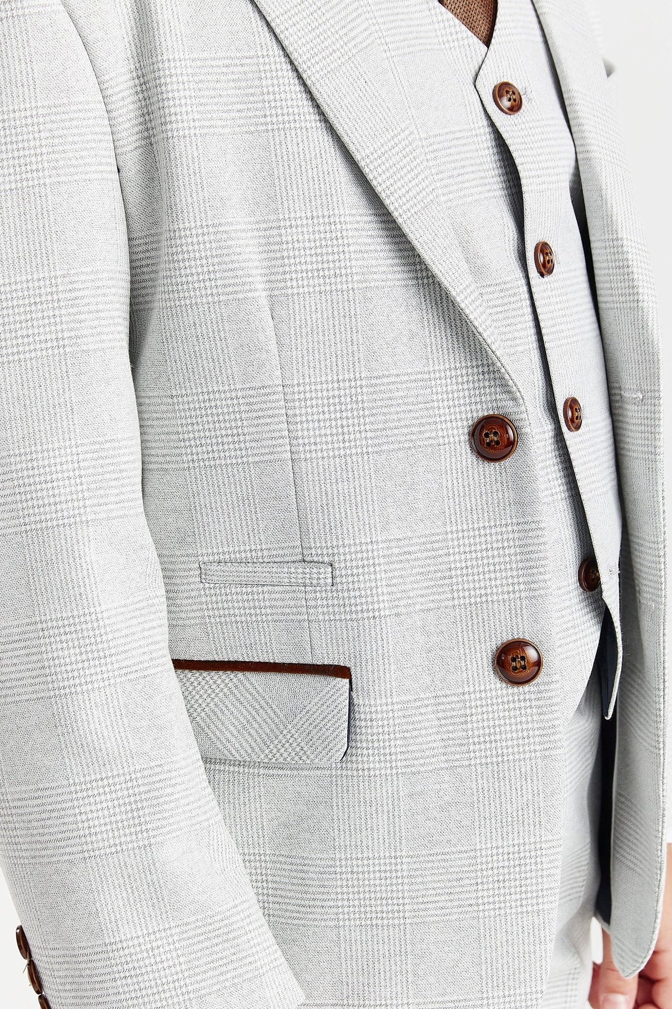 Device - Boy's Mark Stone Three Piece Suit - Image 4