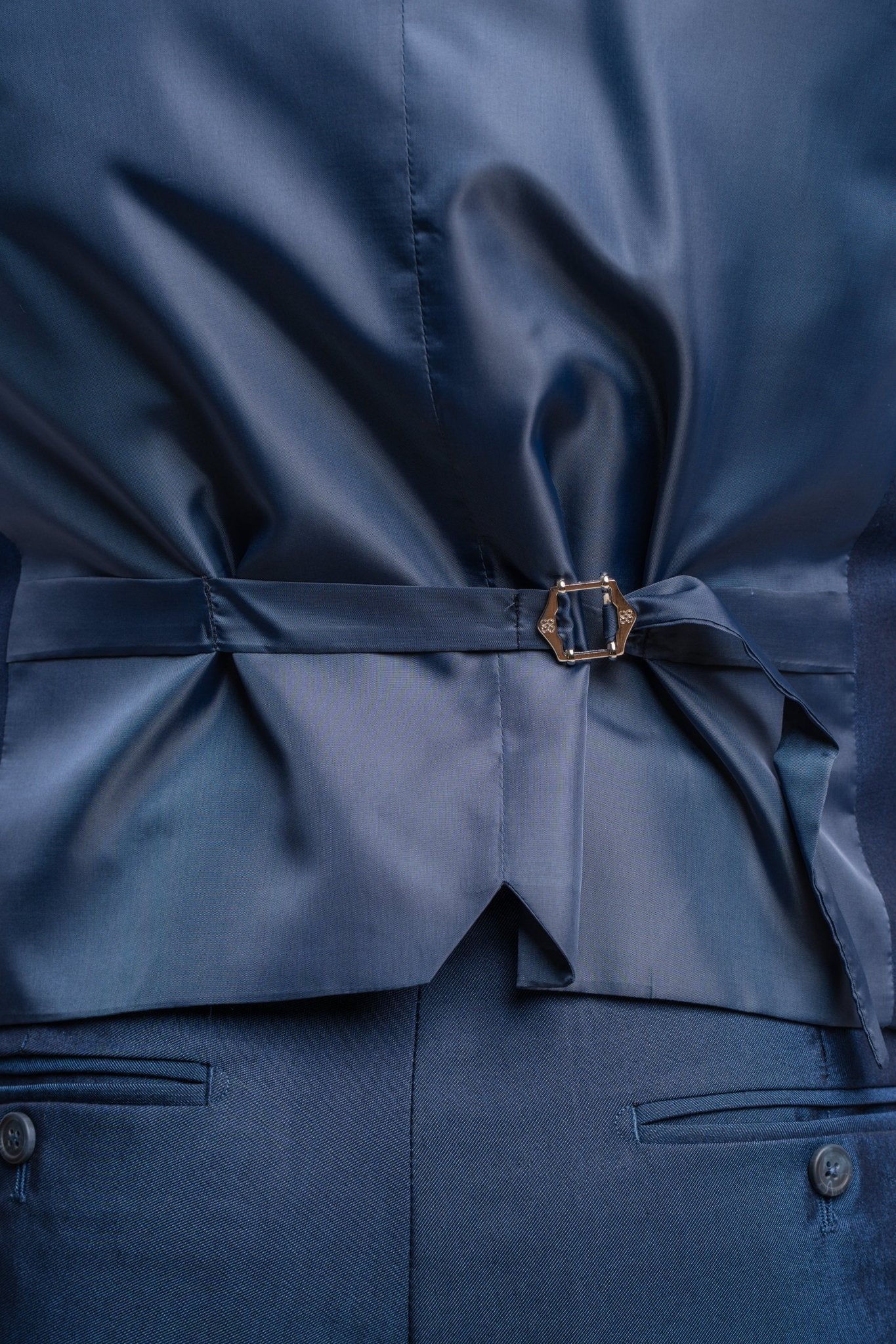 Ford Blue Three Piece Suit Short - Image 18