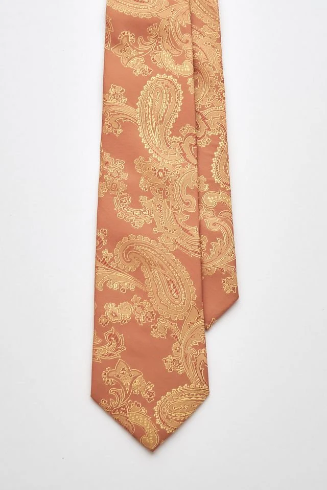 Gold Paisley Tie Set with Tie Bar & Cufflinks - Image 2