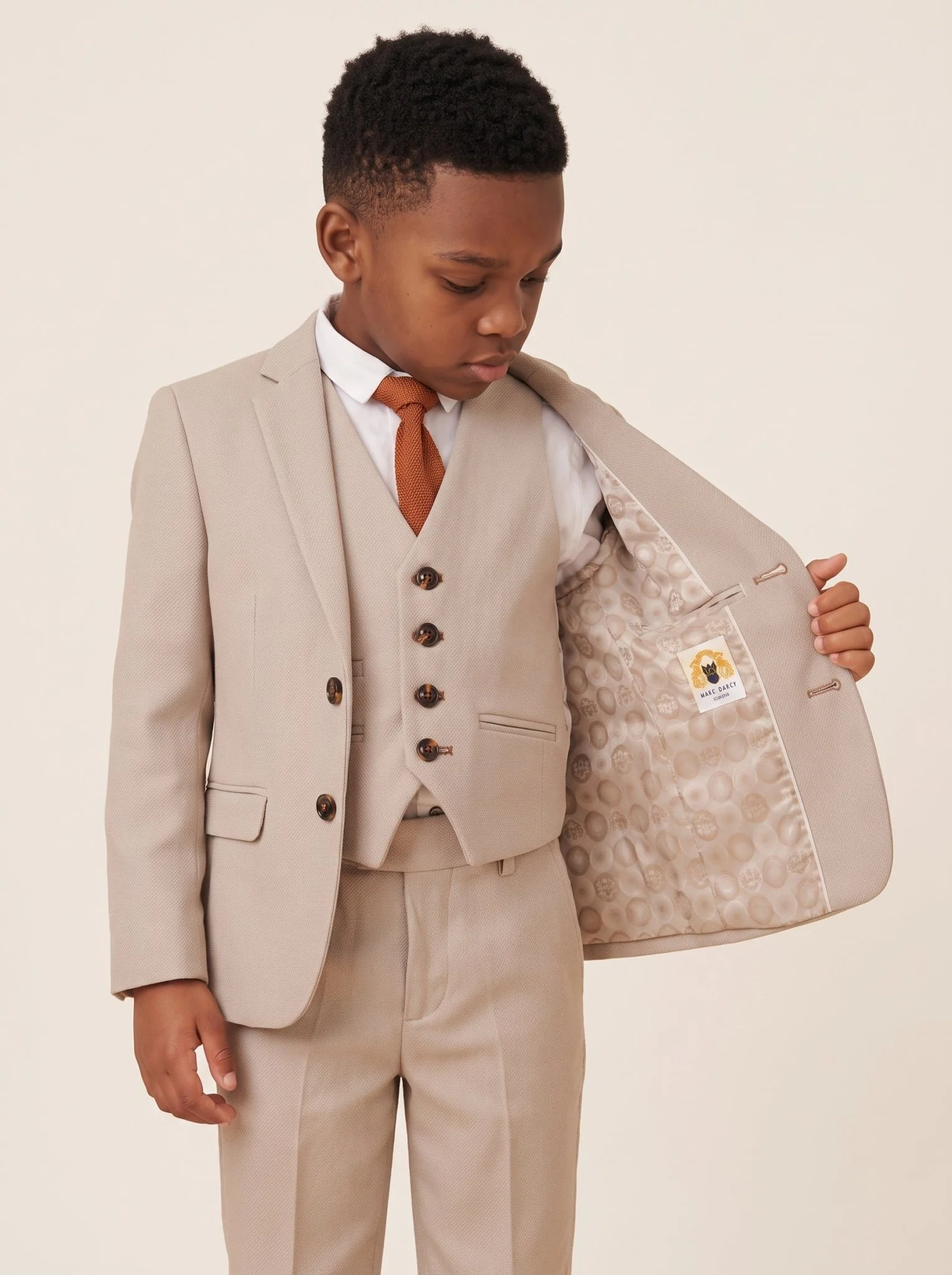 HM5 - Stone Tailored Three Piece Suit - Image 2
