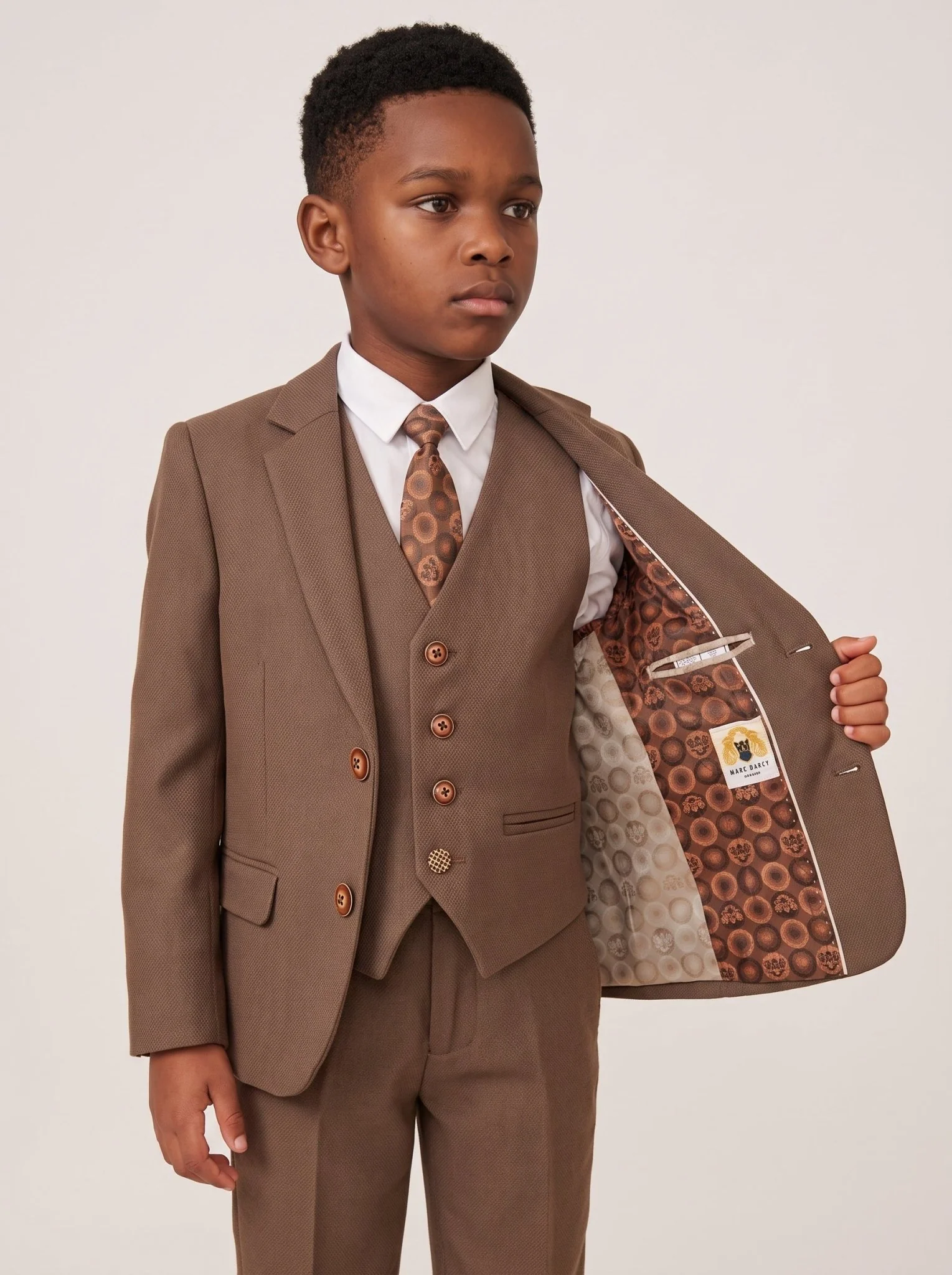 HM5 - Tan Tailored Three Piece Suit - Image 2