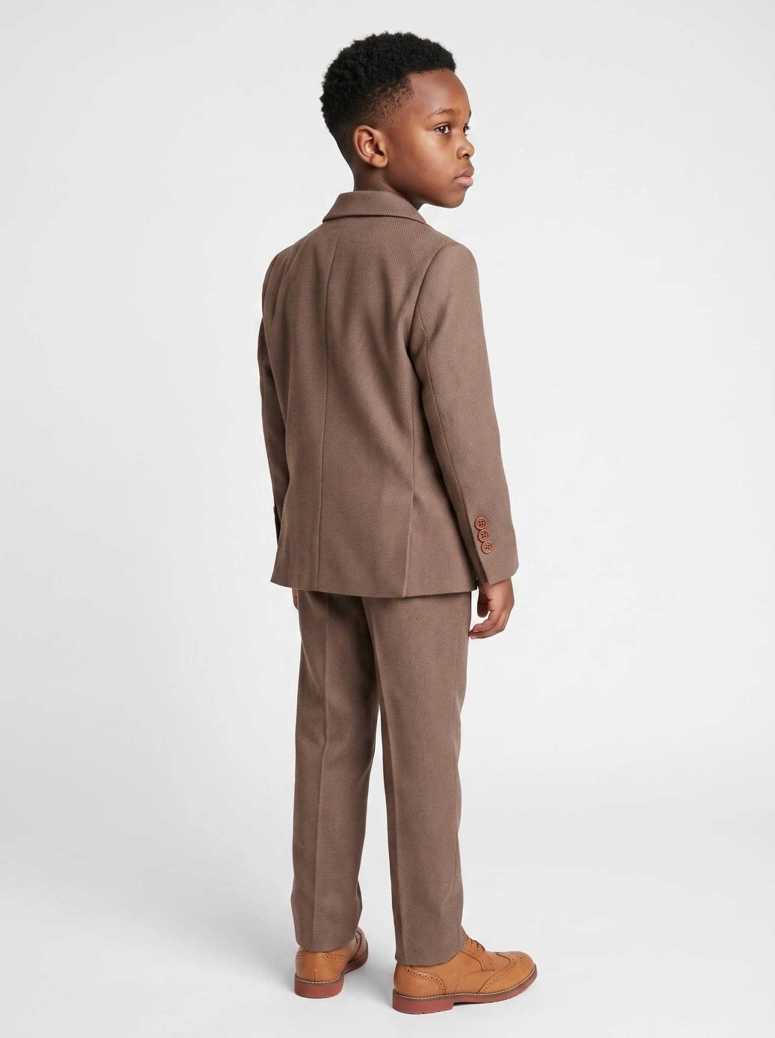 HM5 - Tan Tailored Three Piece Suit - Image 3