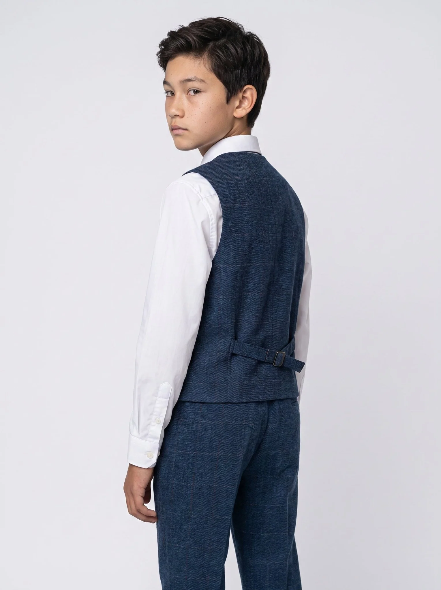 Boys Carnegi Navy Tweed Three Piece Suit - Image 3