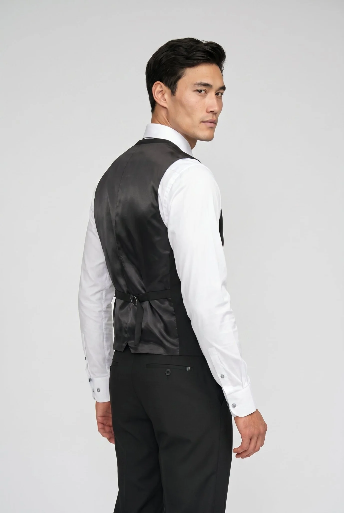 Malibu Black Three Piece Suit - Image 9