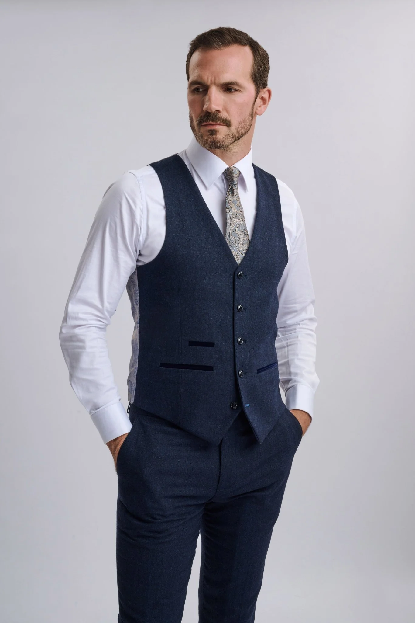 Oscar Navy Tweed Three Piece Suit - Image 2