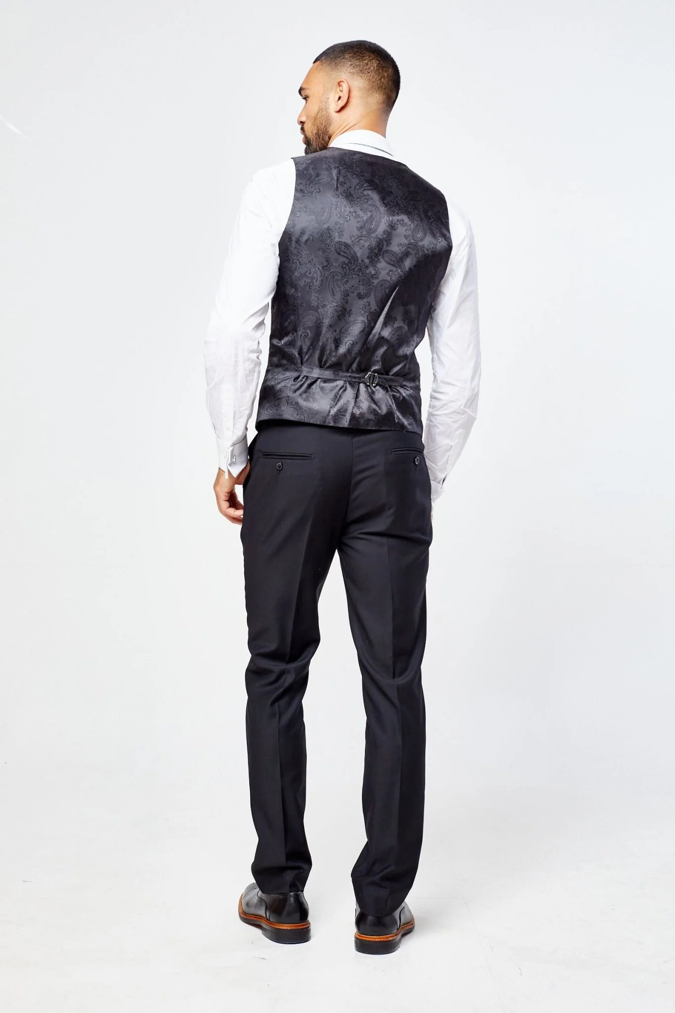 Parker Black Men's Three Piece Suit - Image 7