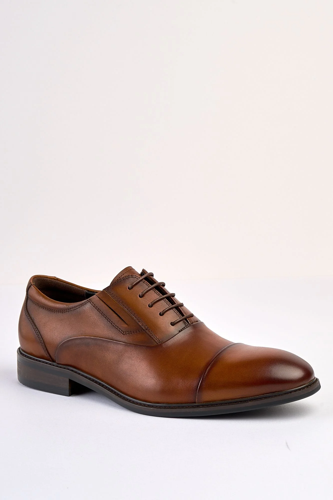 Regal Tan Laced Shoe
