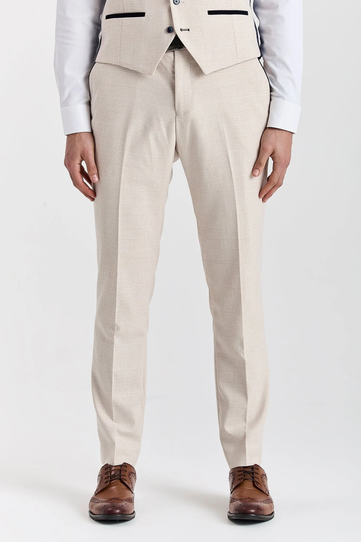 Regent Cream Check Three Piece Suit - Image 7