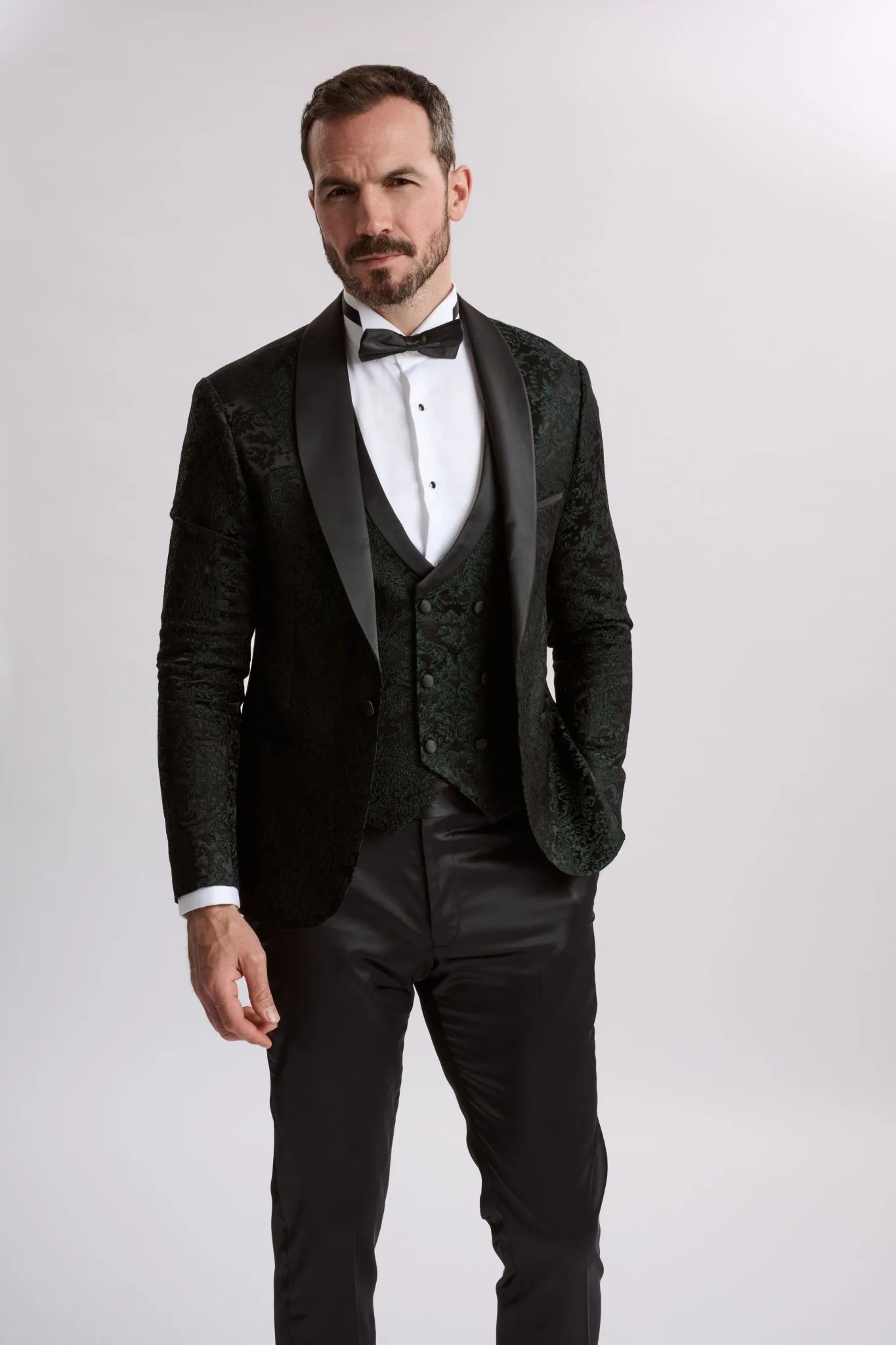 Santoro Milan's Paisley Three Piece  Brocade Olive Suit - Image 3
